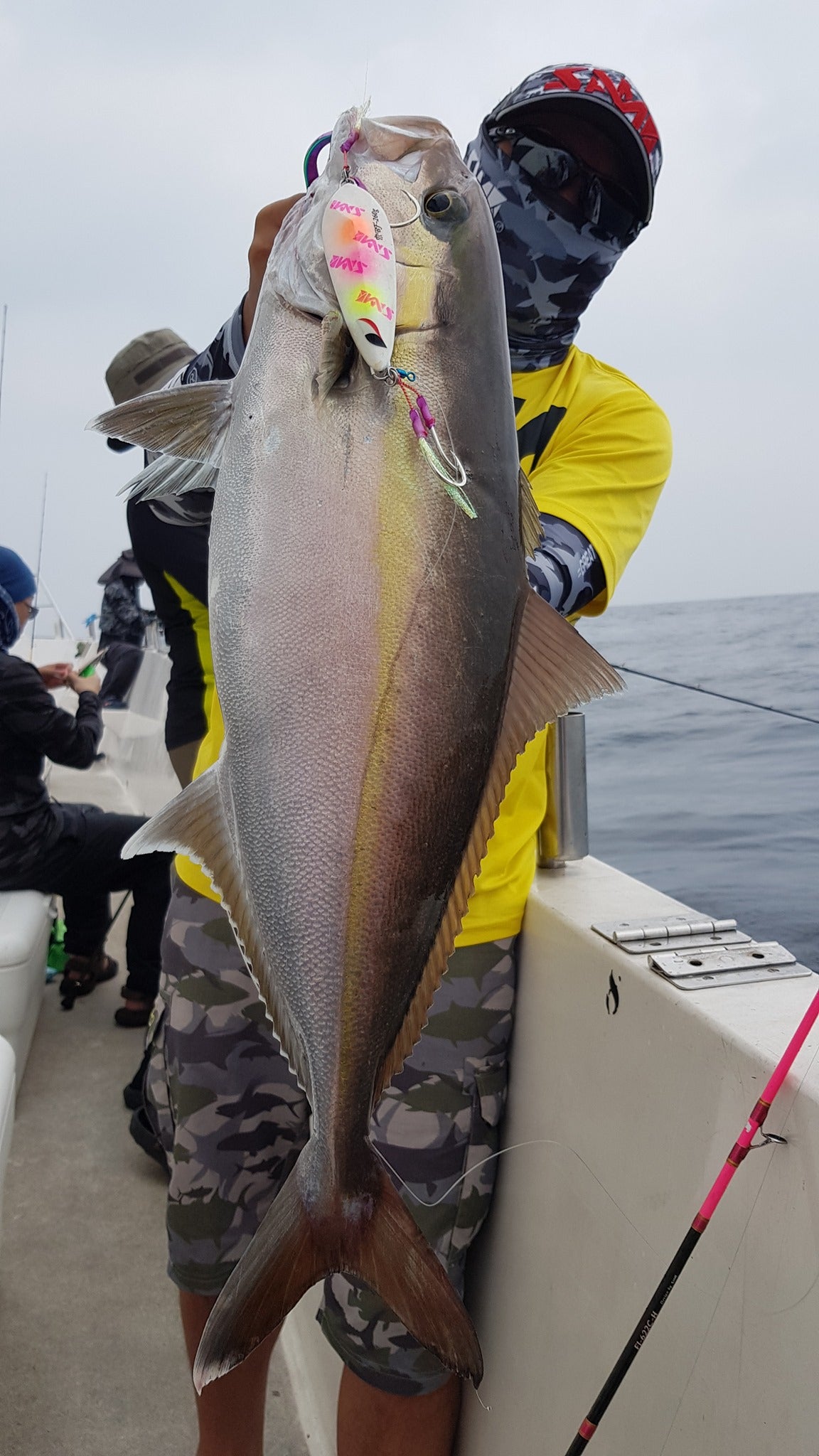 amberjack butterfly slow jig 